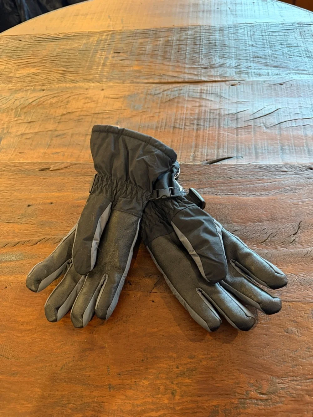 Columbia Omni-heat youth kids boys girls black ski snow gloves small EUC Worn